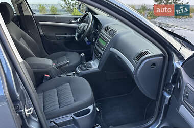 Ліфтбек Skoda Octavia 2009 в 