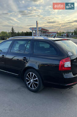 Универсал Skoda Octavia 2010 в 