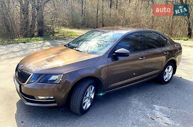 Лифтбек Skoda Octavia 2019 в Гадяче