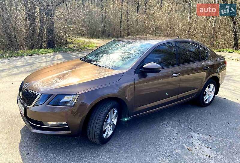 Лифтбек Skoda Octavia 2019 в Гадяче фото Лифтбек Skoda Octavia 2019 в Гадяче