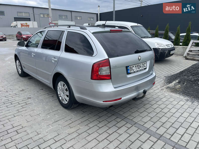 Универсал Skoda Octavia 2011 в Львове