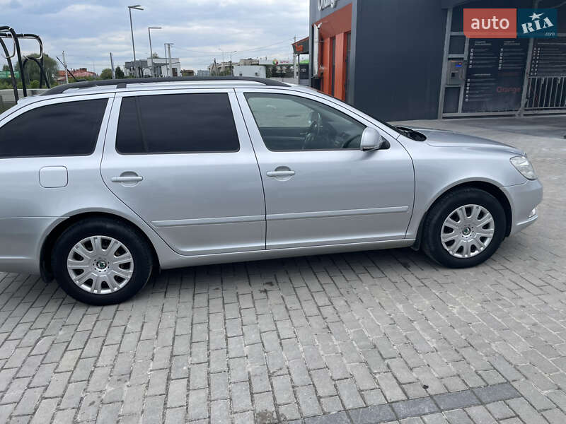 Универсал Skoda Octavia 2011 в Львове