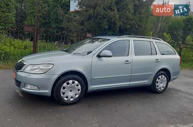 Универсал Skoda Octavia 2009 в 
