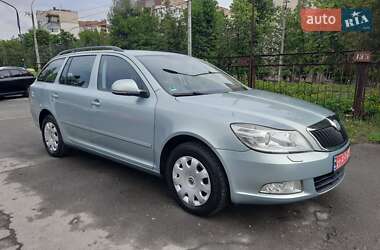 Универсал Skoda Octavia 2009 в 