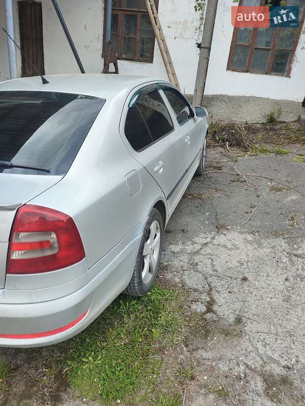 Ліфтбек Skoda Octavia 2006 в Тернополі