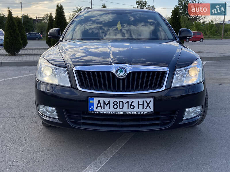 Универсал Skoda Octavia 2012 в Житомире