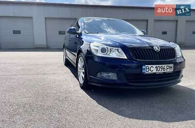 Универсал Skoda Octavia 2009 в Львове