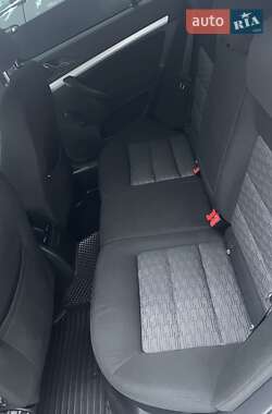 Універсал Skoda Octavia 2009 в 
