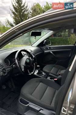 Универсал Skoda Octavia 2012 в 