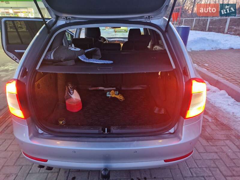 Універсал Skoda Octavia 2010 в Димері