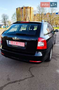 Универсал Skoda Octavia 2009 в 