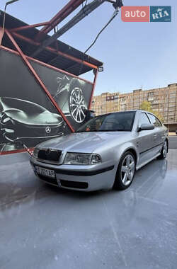 Лифтбек Skoda Octavia 2002 в Кривом Роге