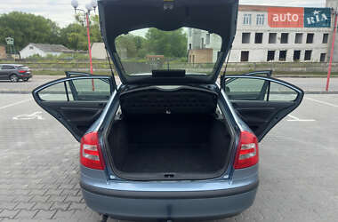 Ліфтбек Skoda Octavia 2012 в 