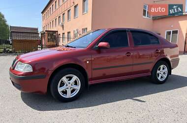 Ліфтбек Skoda Octavia 2006 в Хоролі