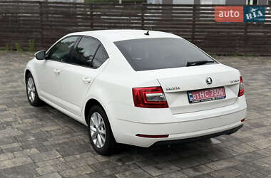 Лифтбек Skoda Octavia 2018 в 