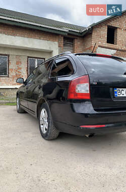 Універсал Skoda Octavia 2011 в 