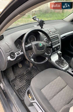 Універсал Skoda Octavia 2011 в 