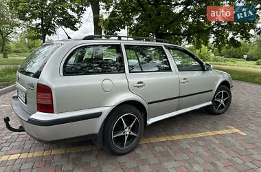 Універсал Skoda Octavia 2004 в 