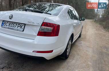 Лифтбек Skoda Octavia 2016 в 