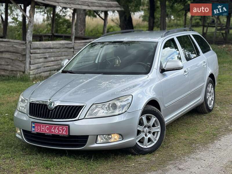 Универсал Skoda Octavia 2010 в 