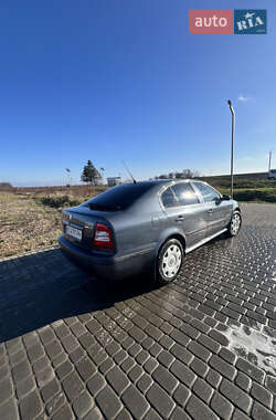 Лифтбек Skoda Octavia 2006 в 