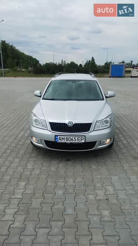 Универсал Skoda Octavia 2011 в 