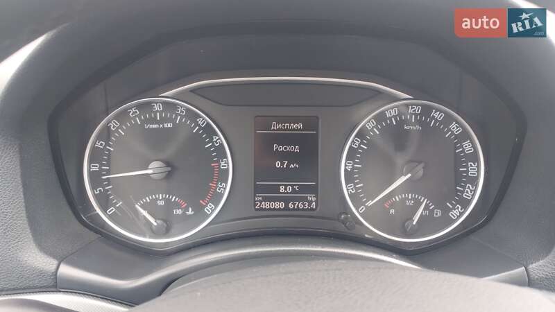 Універсал Skoda Octavia 2011 в Левкові