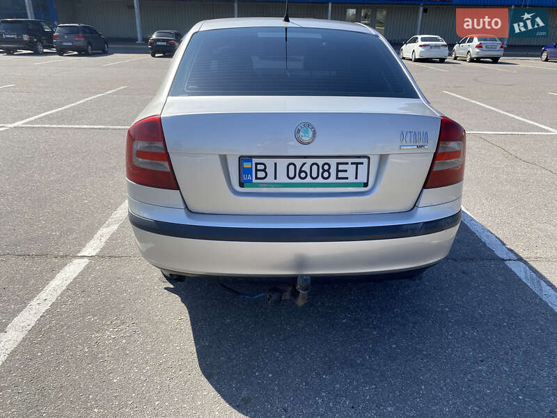 Лифтбек Skoda Octavia 2005 в Полтаве