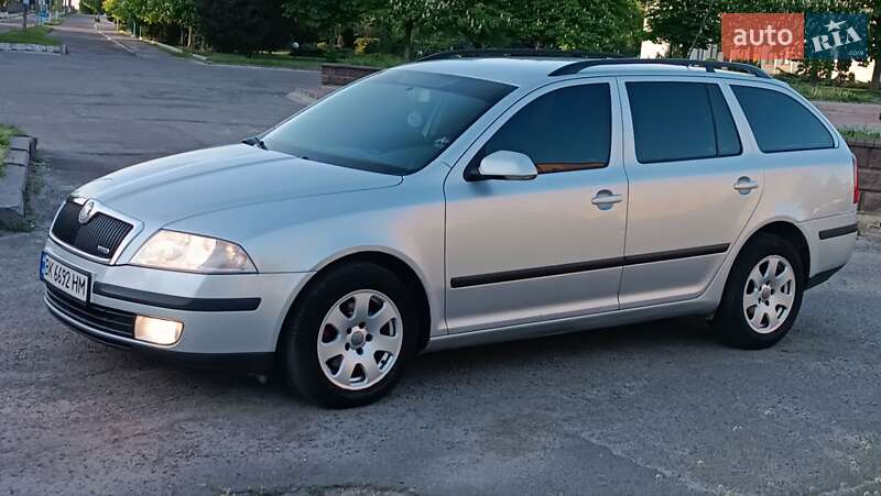 Універсал Skoda Octavia 2007 в Сарнах