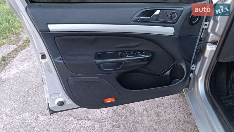 Універсал Skoda Octavia 2007 в Сарнах