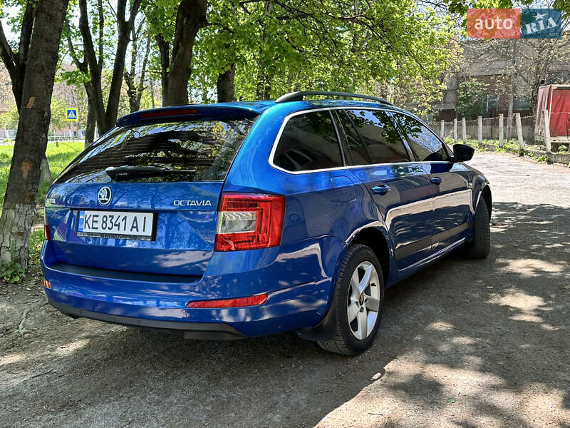 Універсал Skoda Octavia 2016 в Дніпрі