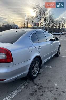 Лифтбек Skoda Octavia 2009 в 