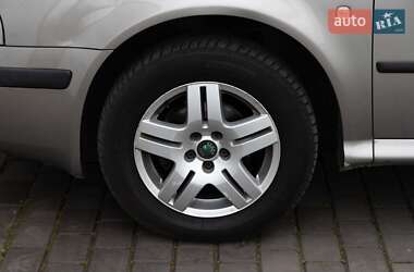 Лифтбек Skoda Octavia 2006 в 