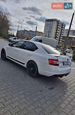 Ліфтбек Skoda Octavia 2014 в 