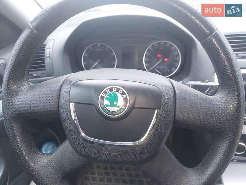 Універсал Skoda Octavia 2013 в Кропивницькому