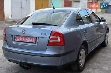 Лифтбек Skoda Octavia 2008 в 
