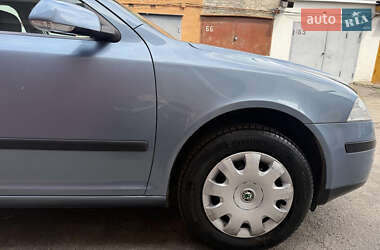 Лифтбек Skoda Octavia 2008 в 
