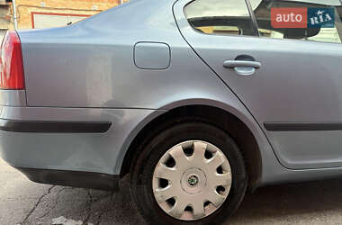 Лифтбек Skoda Octavia 2008 в 