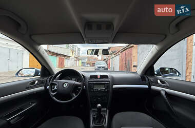 Лифтбек Skoda Octavia 2008 в 