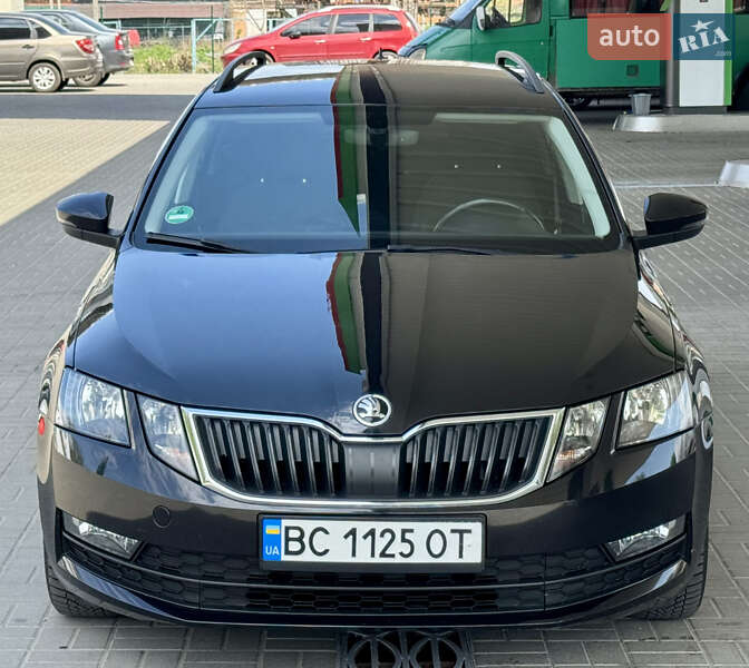 Універсал Skoda Octavia 2017 в Житомирі