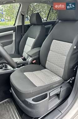 Лифтбек Skoda Octavia 2009 в 