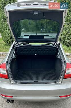 Лифтбек Skoda Octavia 2009 в 