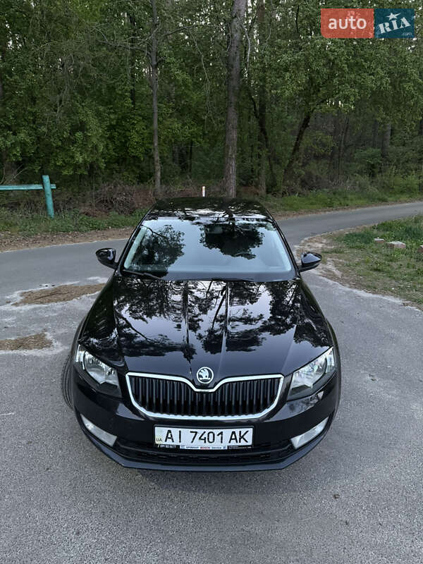 Лифтбек Skoda Octavia 2015 в 