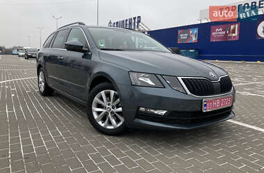 Универсал Skoda Octavia 2019 в Ковеле
