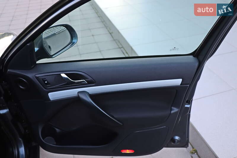 Універсал Skoda Octavia 2011 в Кременчуці