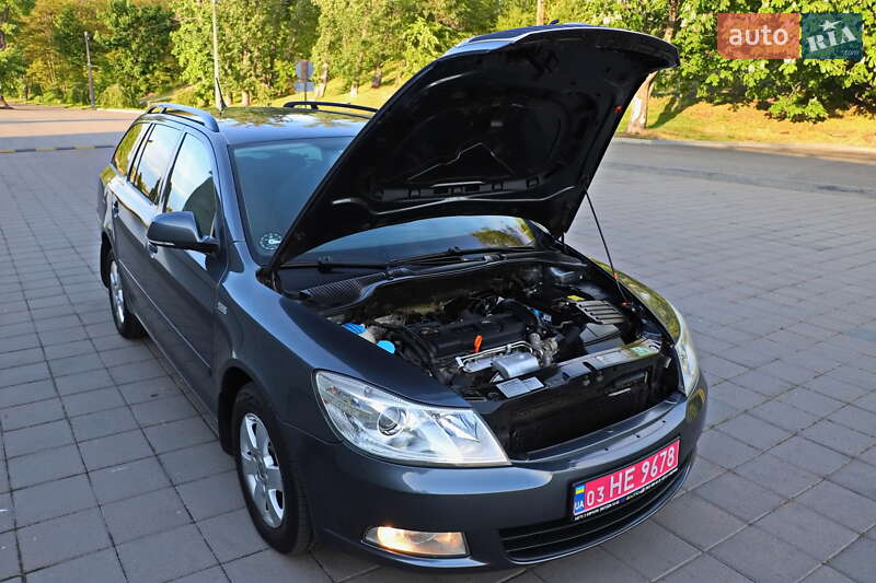 Універсал Skoda Octavia 2011 в Кременчуці