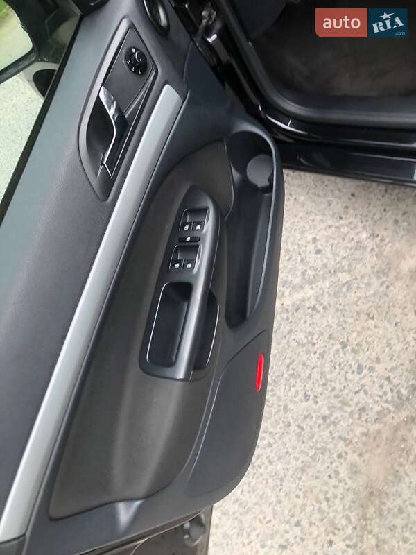 Универсал Skoda Octavia 2013 в Звягеле
