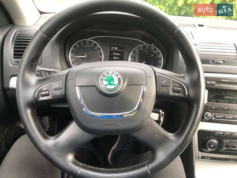 Универсал Skoda Octavia 2013 в Звягеле