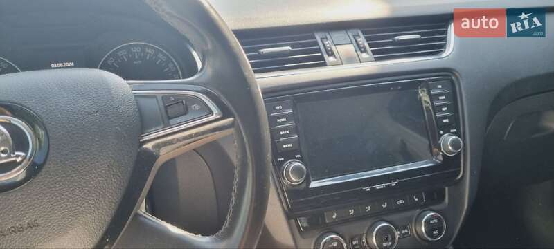 Лифтбек Skoda Octavia 2014 в Днепре