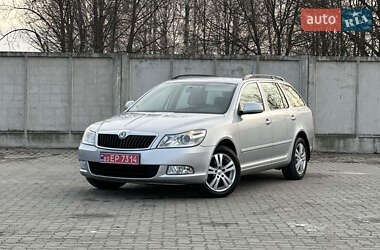 Универсал Skoda Octavia 2012 в Сарнах